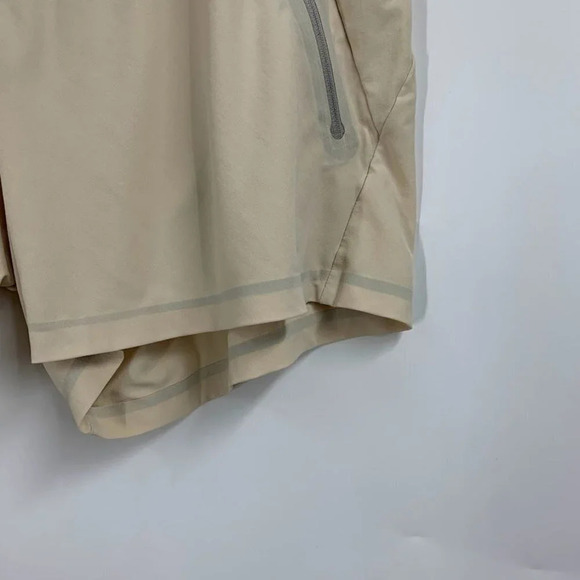 Mountain Hardwear Women's Athletic Mid Rise Outdoor Stretch‎ Shorts SIze 10 - Picture 5 of 13